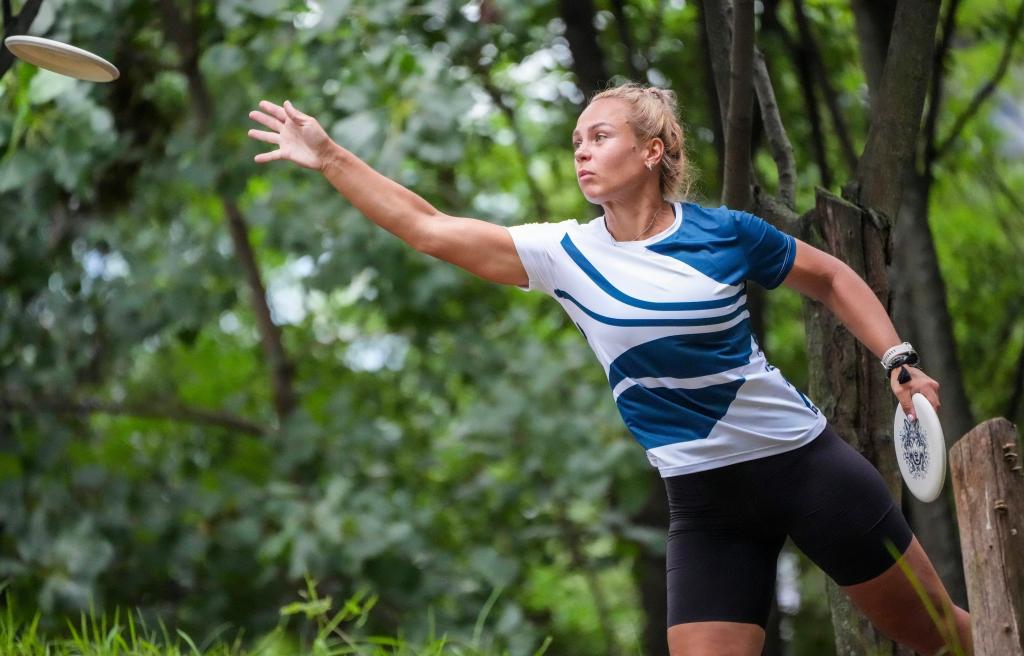 决定放弃游, 这里的人更