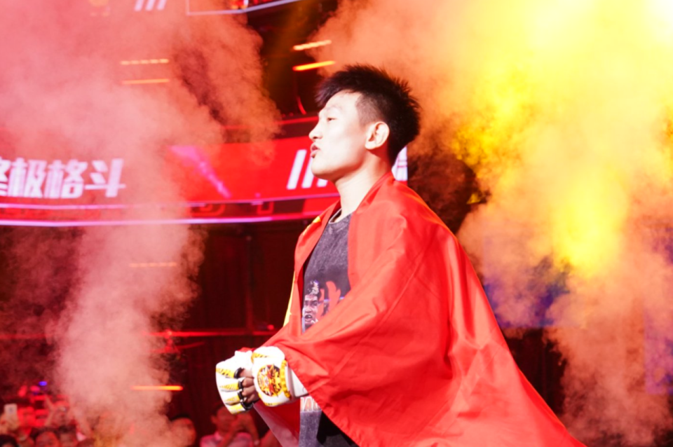 座的势在必, src