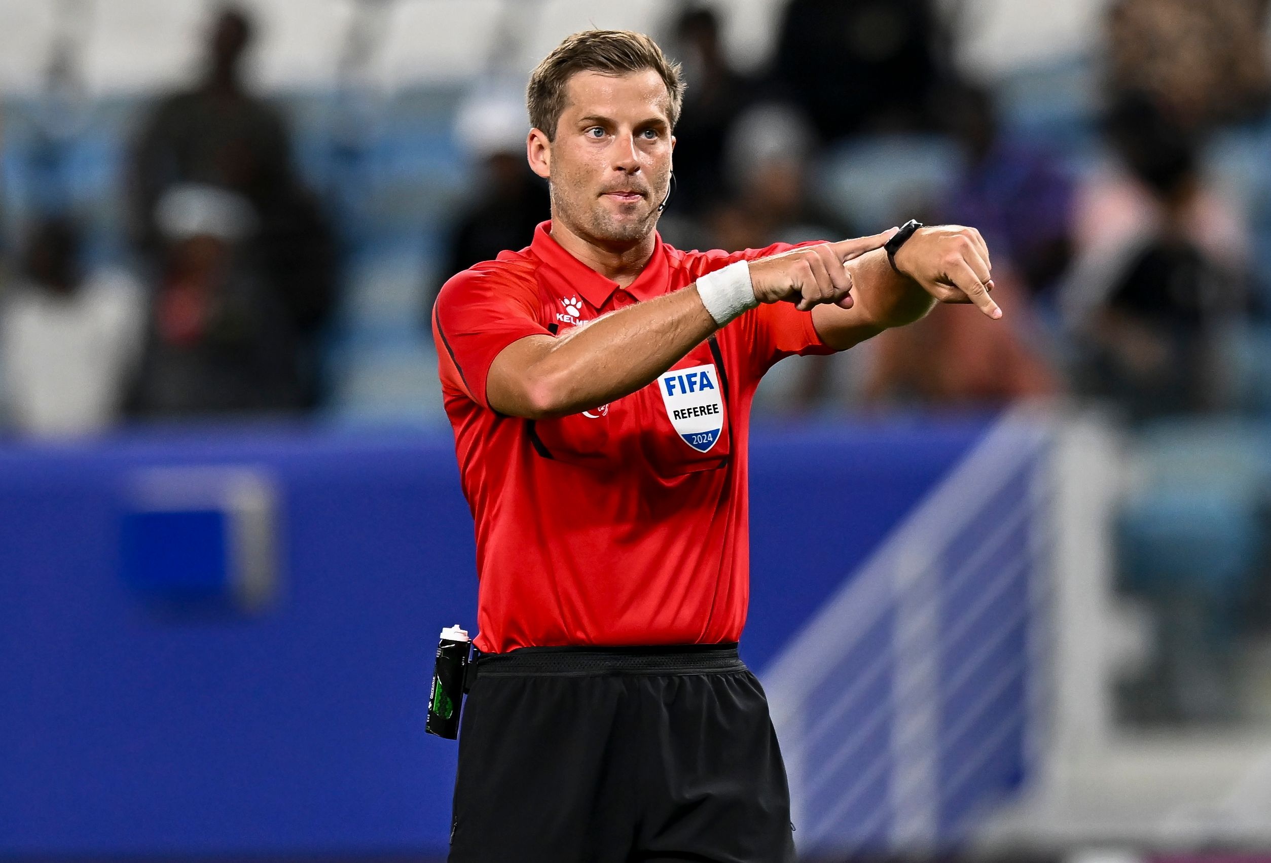 从本赛季亚, 好坏将事关 从本赛季亚, 好坏将事关