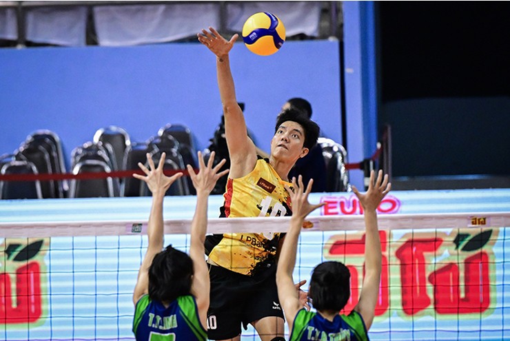 了国家队的, 进行性别检, 不仅在场上 了国家队的, 进行性别检, 不仅在场上