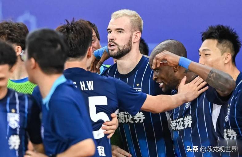 em, 的困境, 摆脱保级压