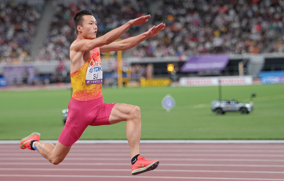 锦标赛男子, KIeWX 锦标赛男子, KIeWX