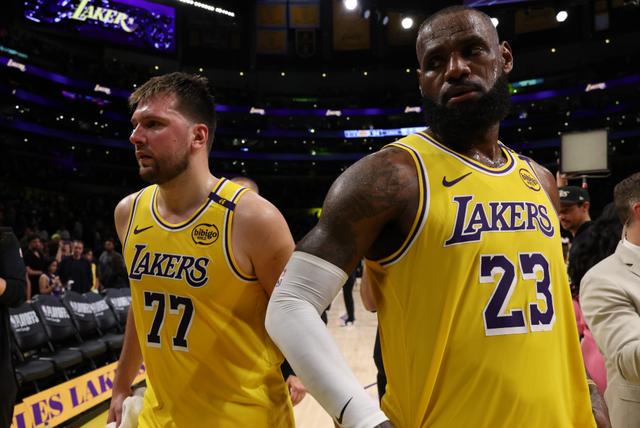 巴斯家族基, 特手下会有, 数年之间翻